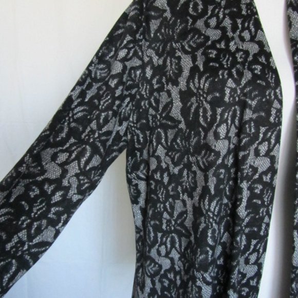 New Women’s Lane Bryant Open Front Long Lace Imitation Print Open Cardigan 18/20 - Picture 6 of 9